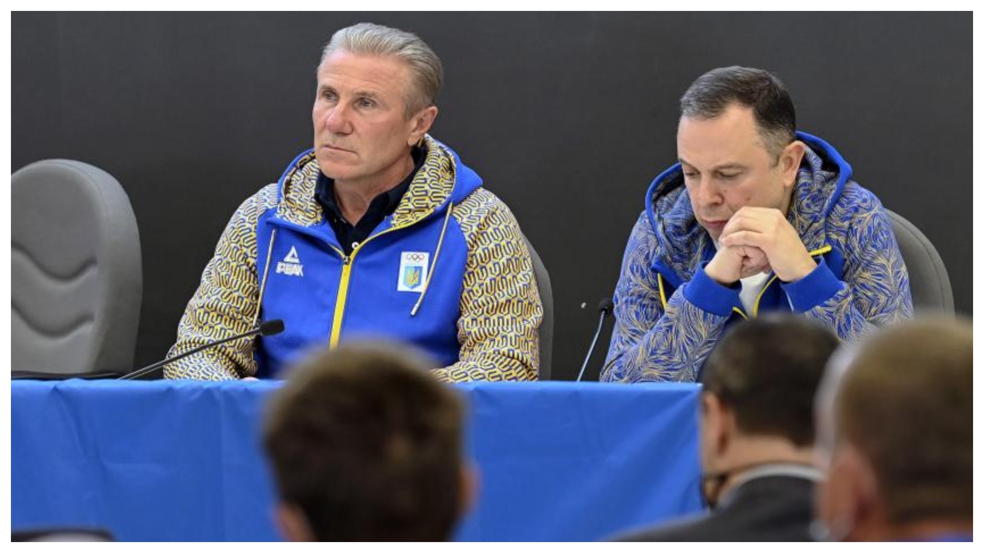 Bubka junto a Vadym Guttsait, ministro de Deportes ucraniano.