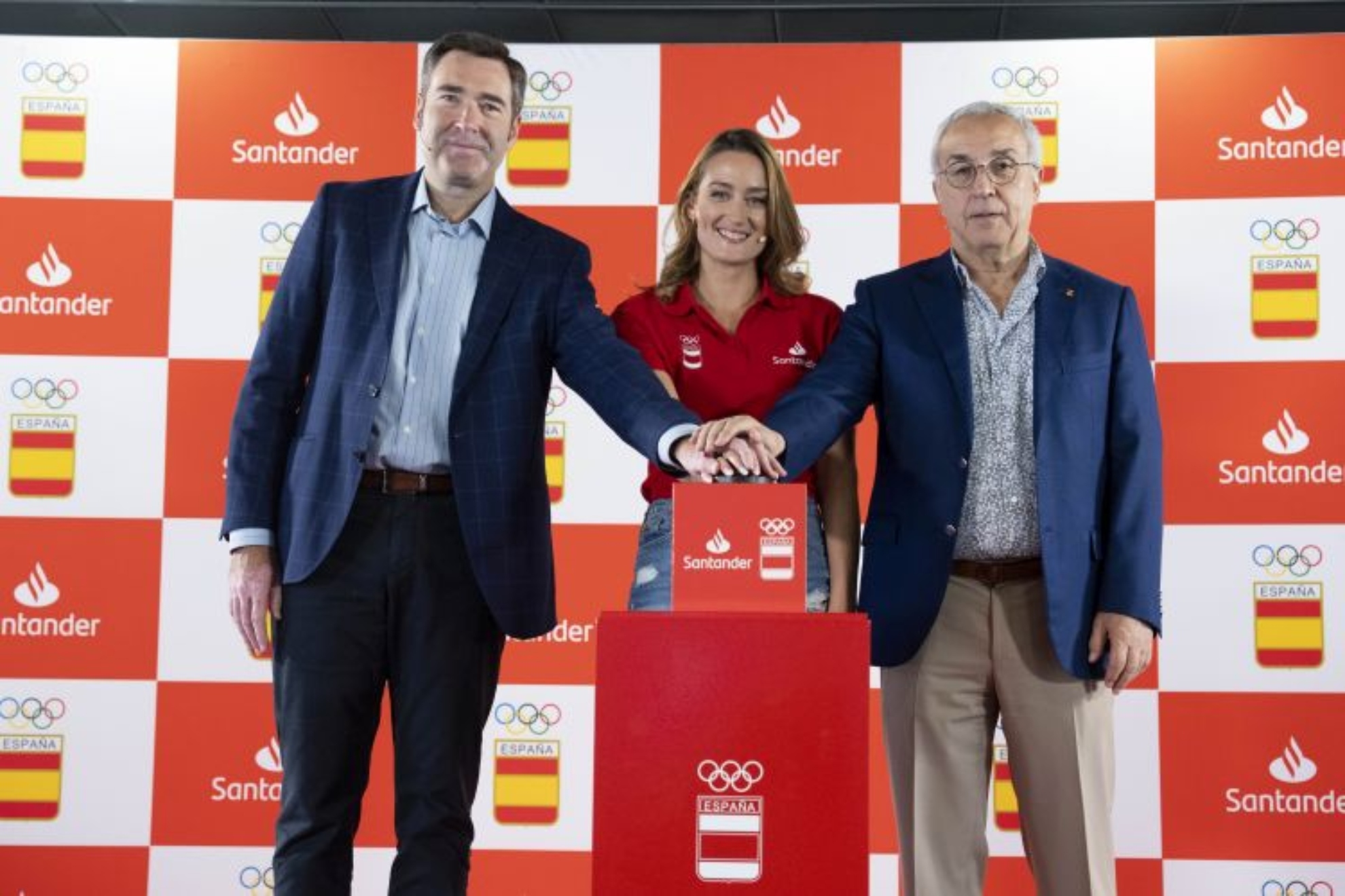 Felipe Martín, Mireia Belmonte y Alejandro Blanco activan el cronómetro de la cuenta atrás olímpica