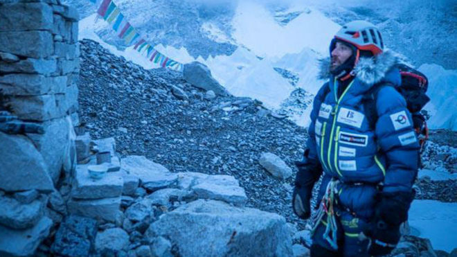 Alex Txikon, en el Everest.