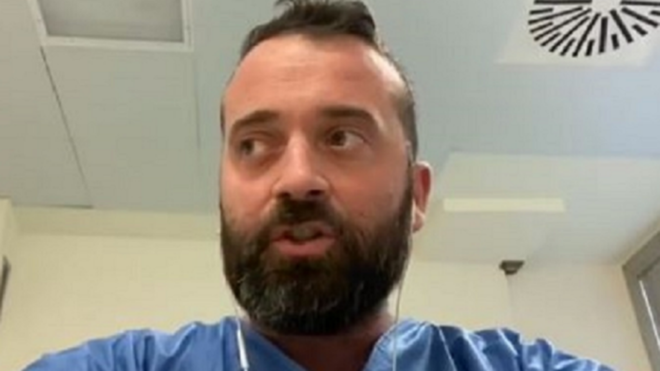 Fausto Russo, en una videollamada desde el hospital.