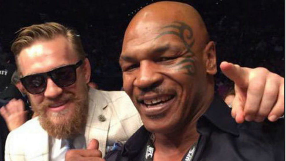 Conor McGregor y Mike Tyson.