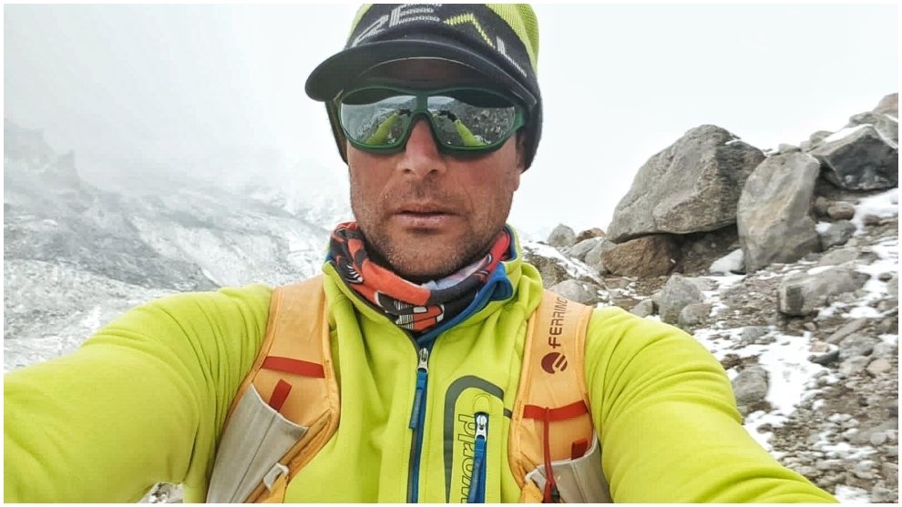 Alex Txikon, en el Campo Base del Everest.