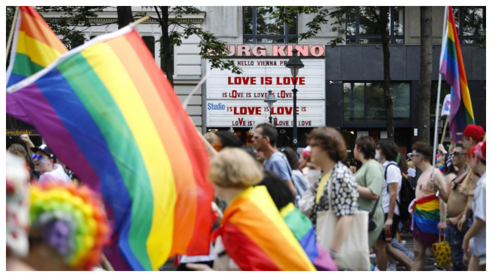 Desfile del orgullo gay en Viena este sábado.