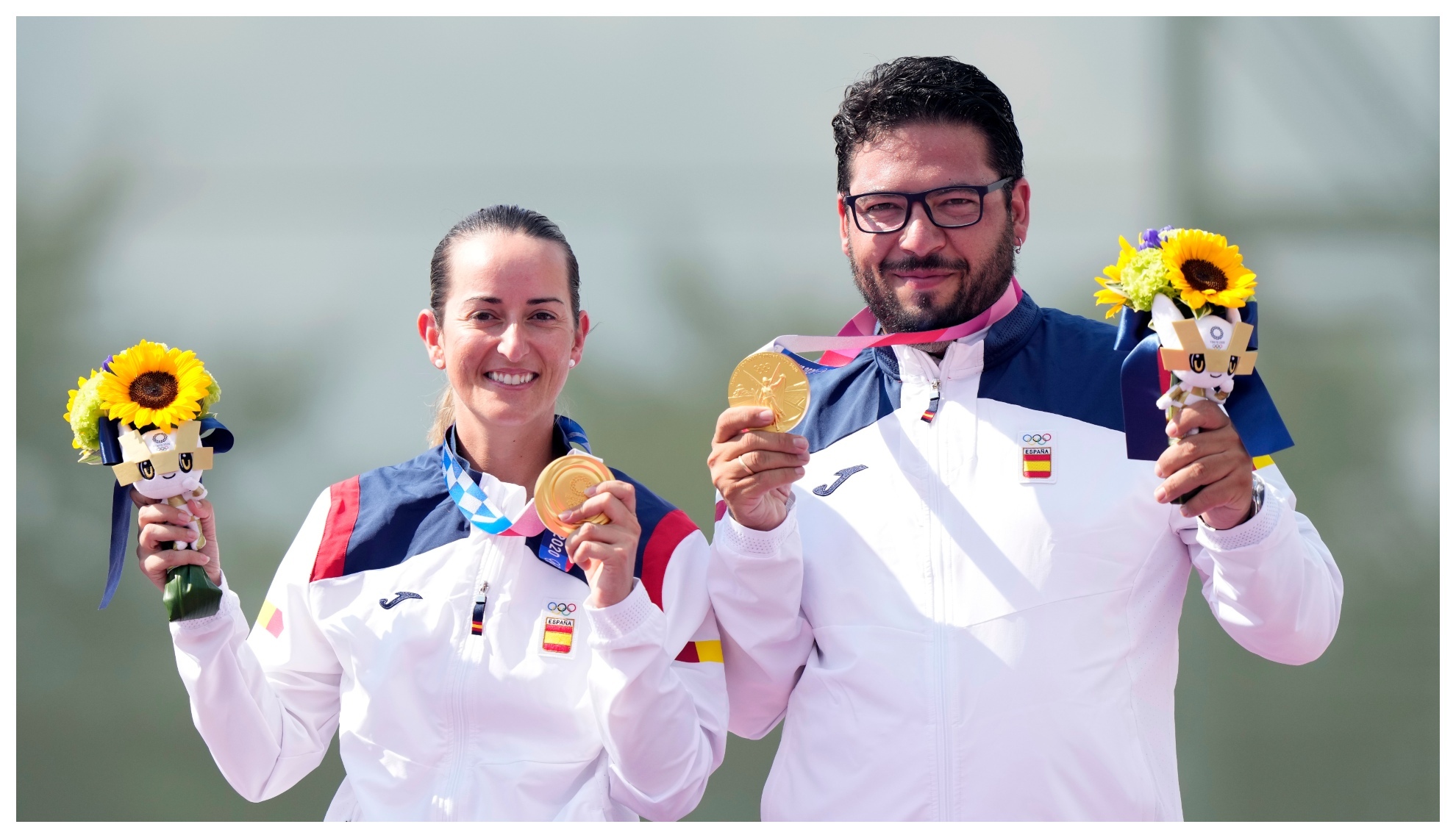 Fátima Gálvez y Alberto Fernández, con el oro olímpico de Tokio 2020