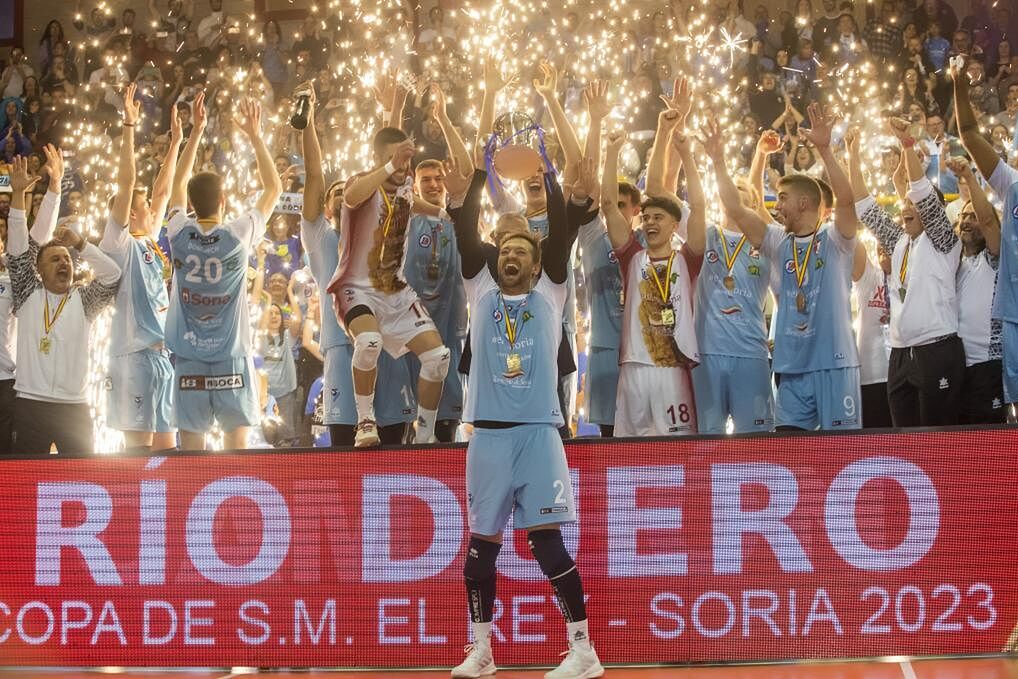 Los jugadors del Rio Duero Soria celebran su triunfo
