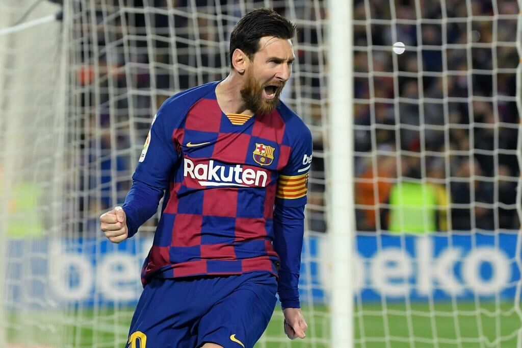 3. Lionel Messi (fútbol): 104 millones de dólares