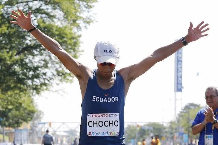 Andrés Chocho es un marchador ecuatoriano que fue oro en los 50 Km marcha de los Panamericanos de 2015.