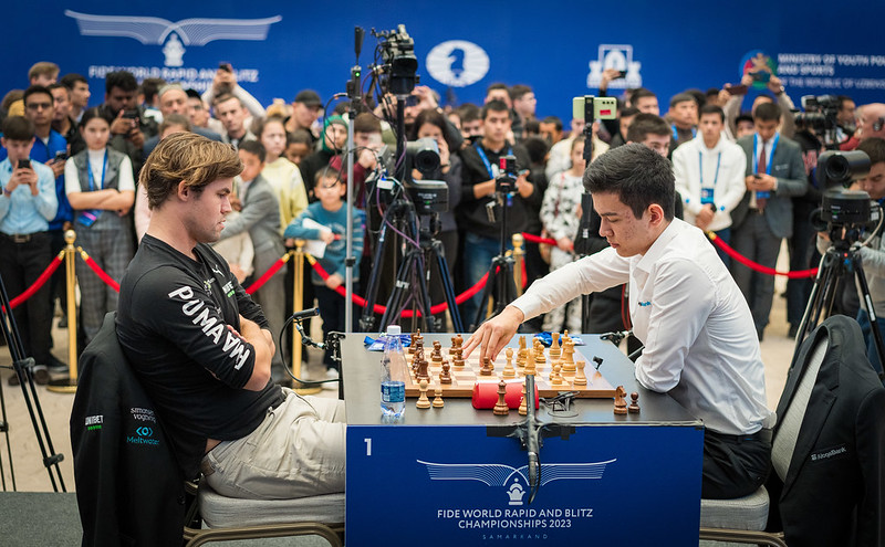 Carlsen, durante el Mundial de Rápidas en Samarkanda