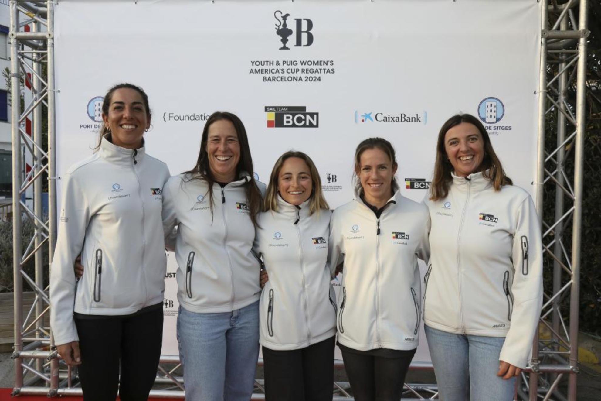 El Sail Team BCN presenta a su equipo femenino para hacer historia | Marca