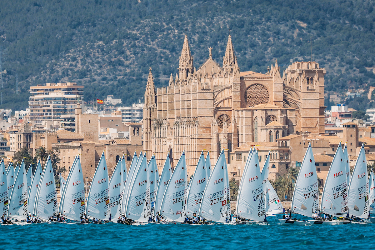 La clase ILCA 6 en el 53 Trofeo Princesa Sofía Mallorca by Iberostar.
