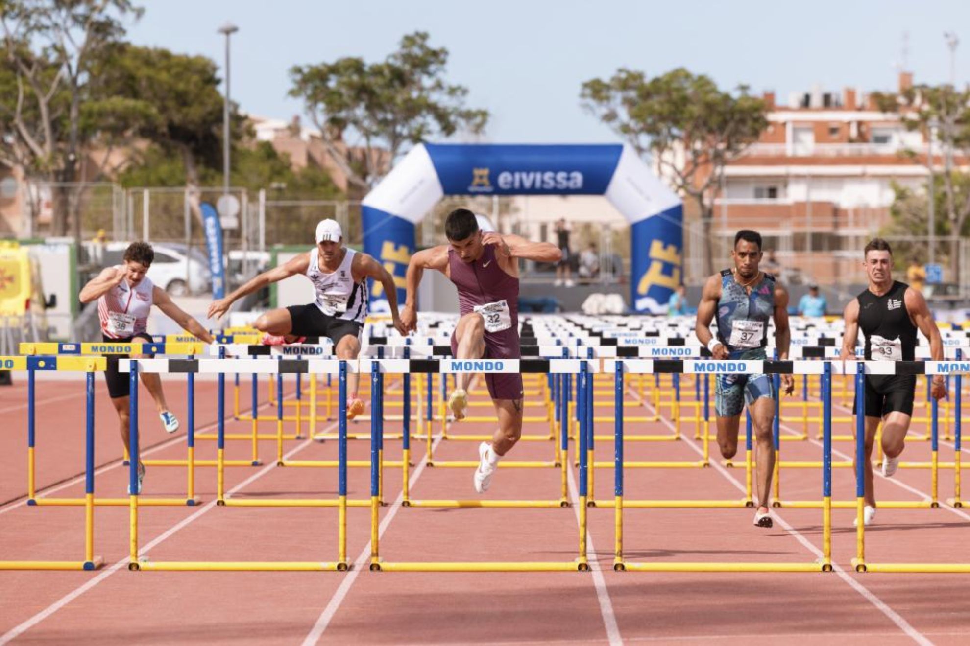 Asier Martínez y Fátima Diame se colocan en Ibiza como líderes europeos de  la temporada | Marca