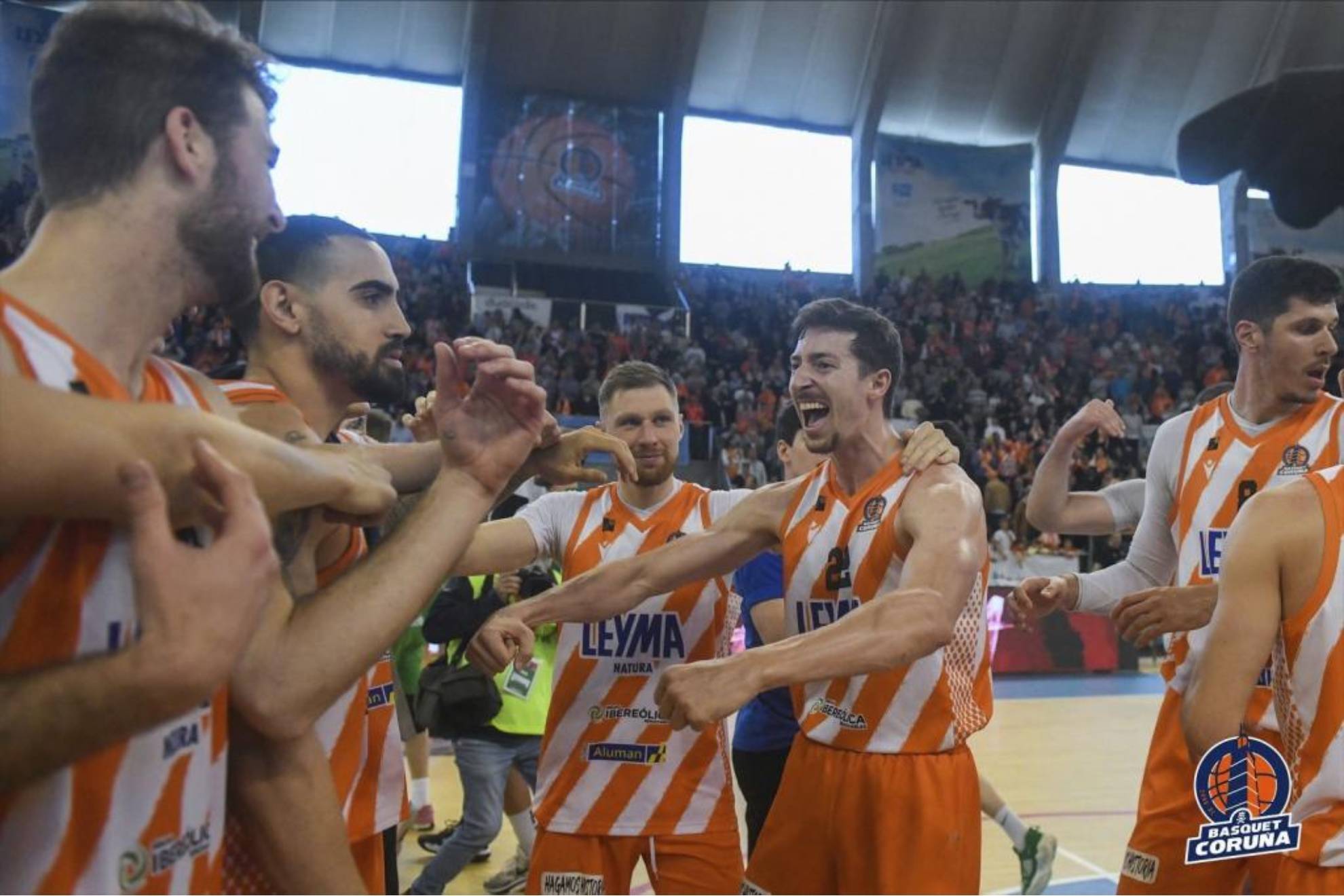 El Leyma Coruña certifica el primer ascenso de su historia a la ACB | Marca 
