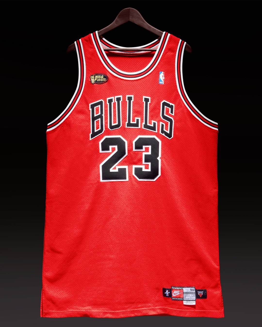 La camiseta de Michael Jordan que puede llegar a valer 5 millones de dolares Marca