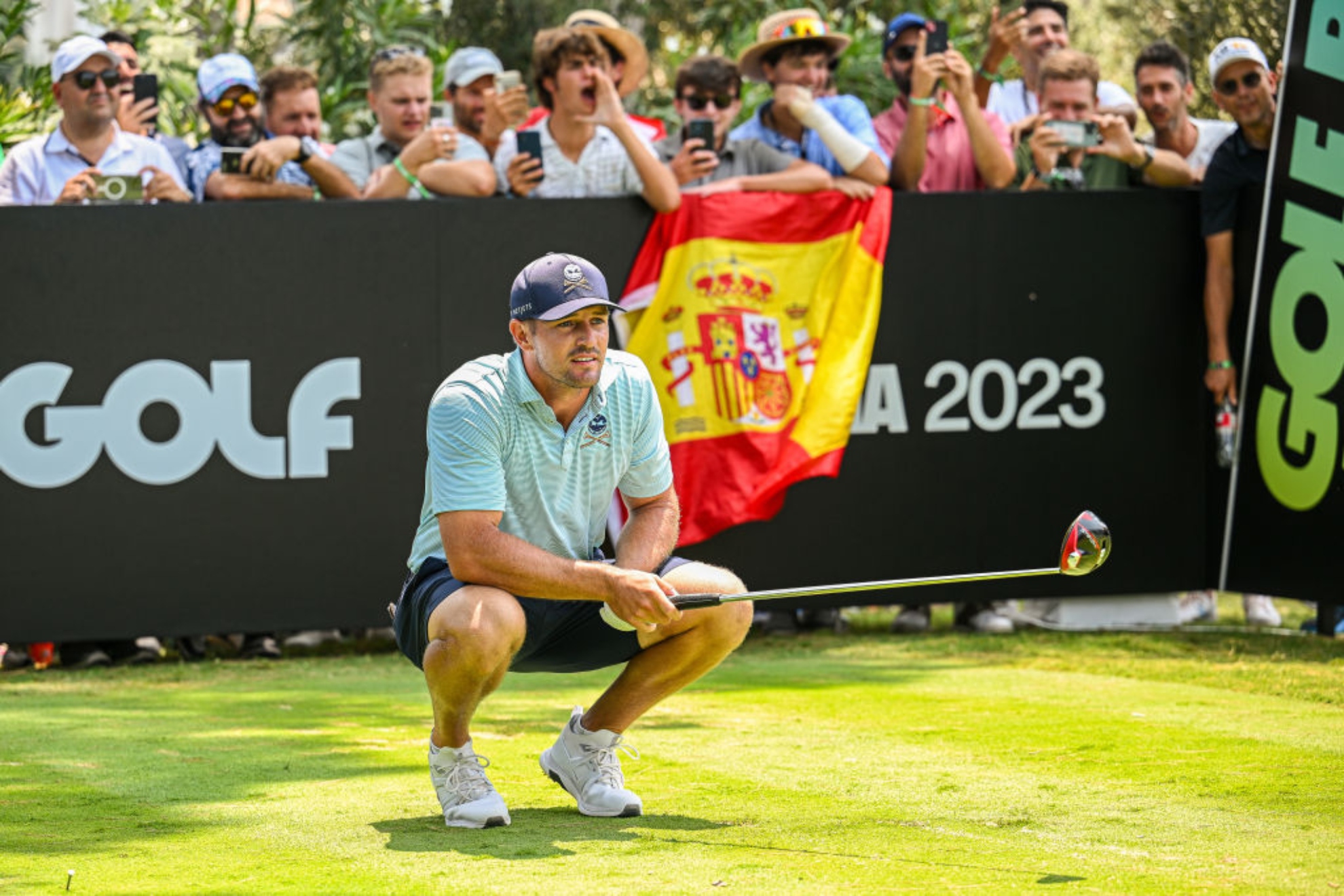 Bryson DeChambeau Hace Pares Desde El Agua Y Se Inspira En Dory Para No ...