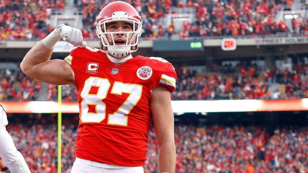 Pemain NFL SUPER BOWL HERMANOS KELCE