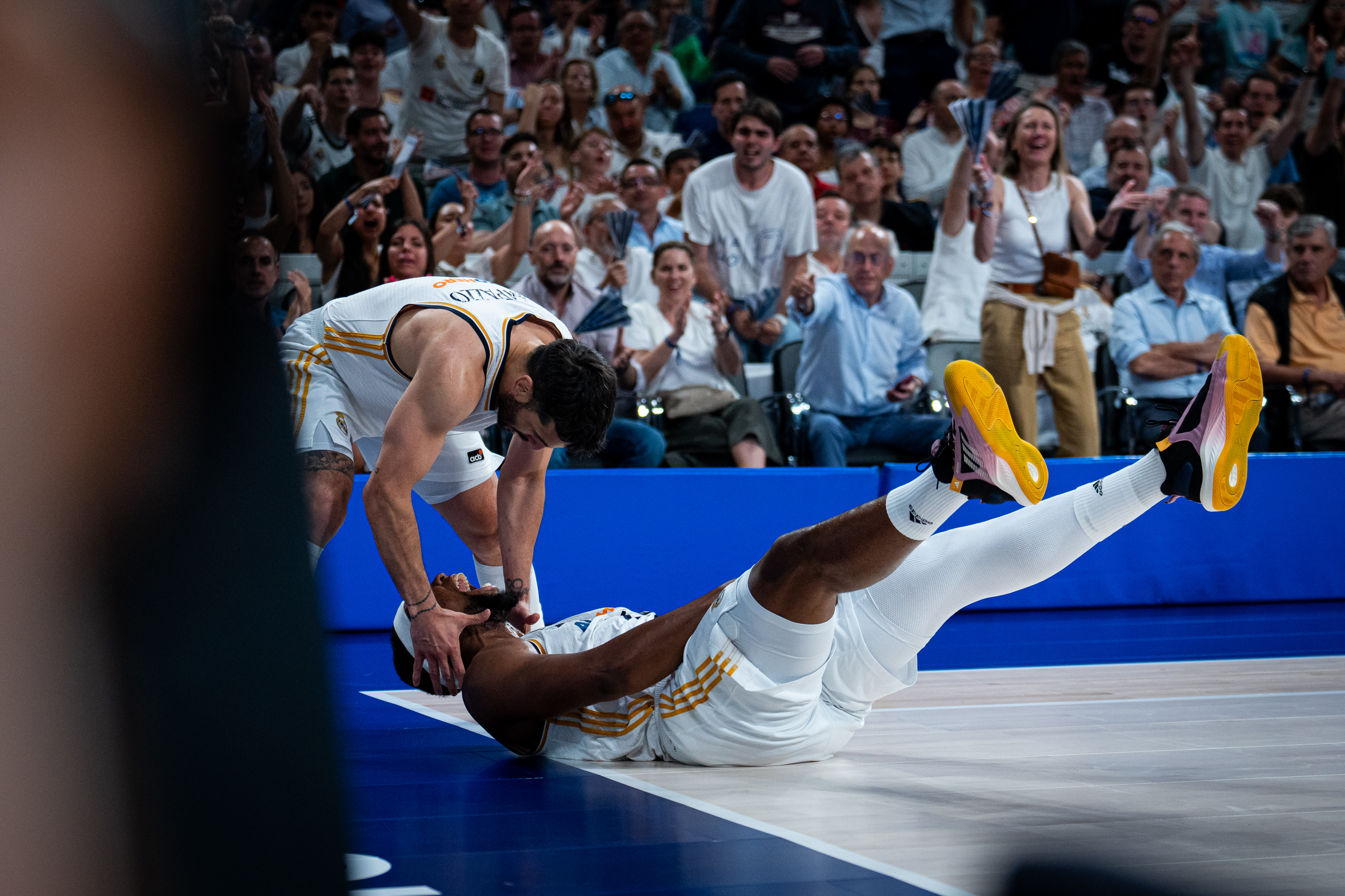 Campazzo y Yabusele.