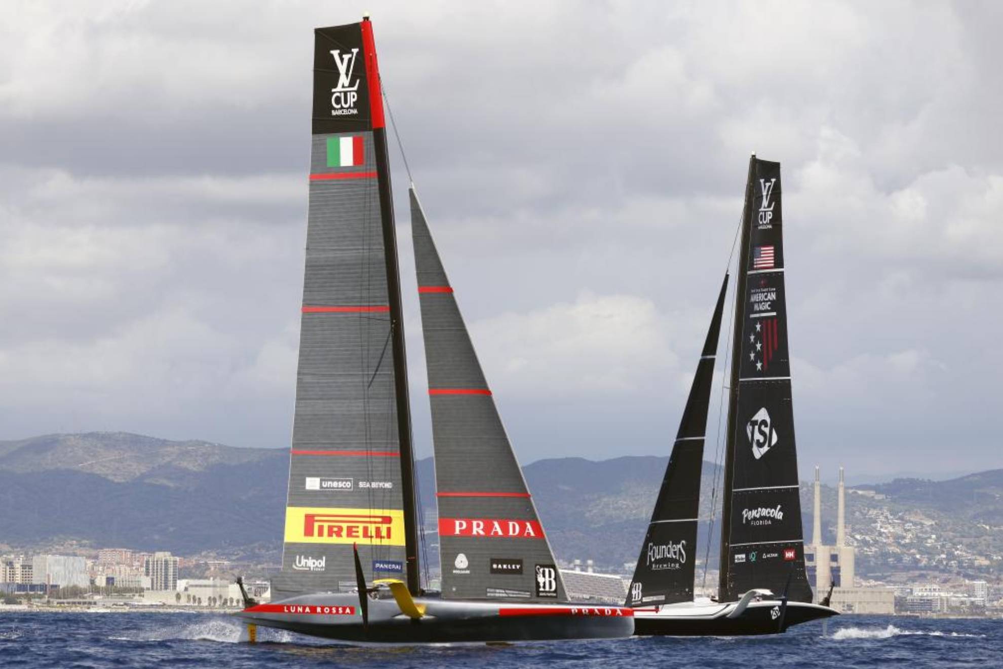 El Luna Rossa, durante la semifinal