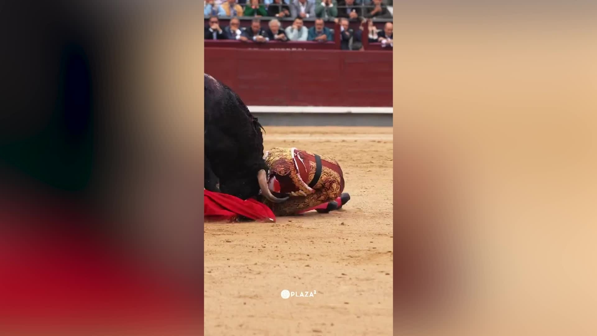 El mediático torero peruano sufrió una escalofriante embestida