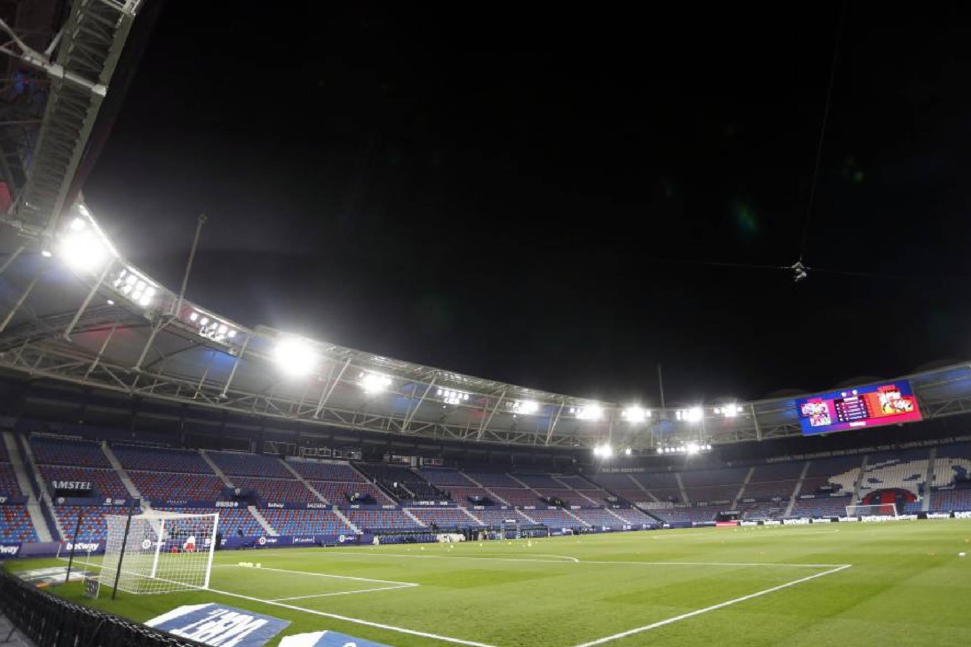 El Levante abre el Ciutat de València para jugar contra el Barcelona