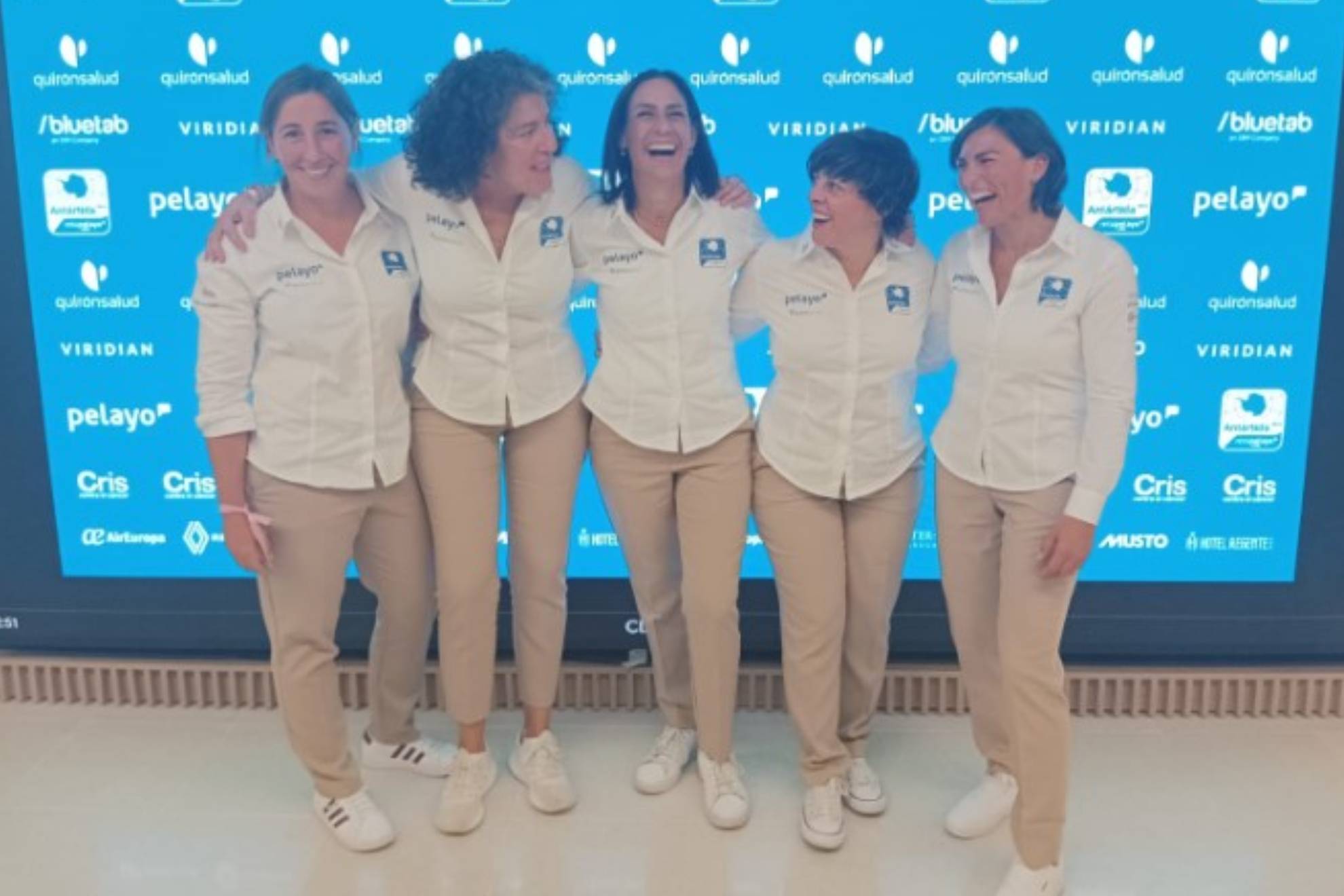 Macarena, Crus, Marta, Patricia y Almudena, en la presentación