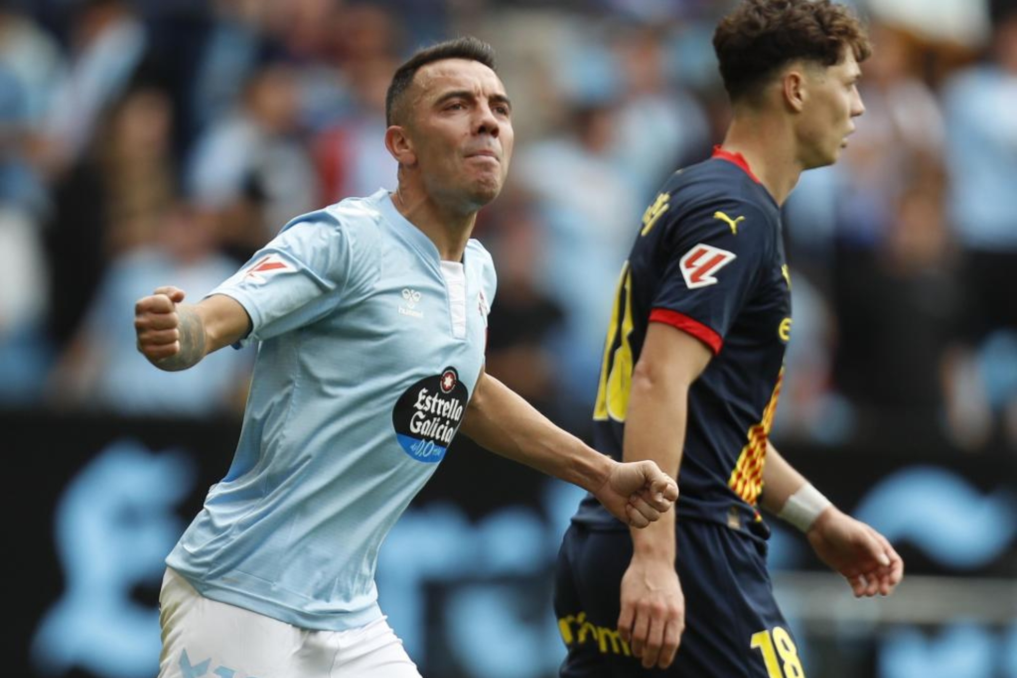 Aspas celebra un gol con el Celta.