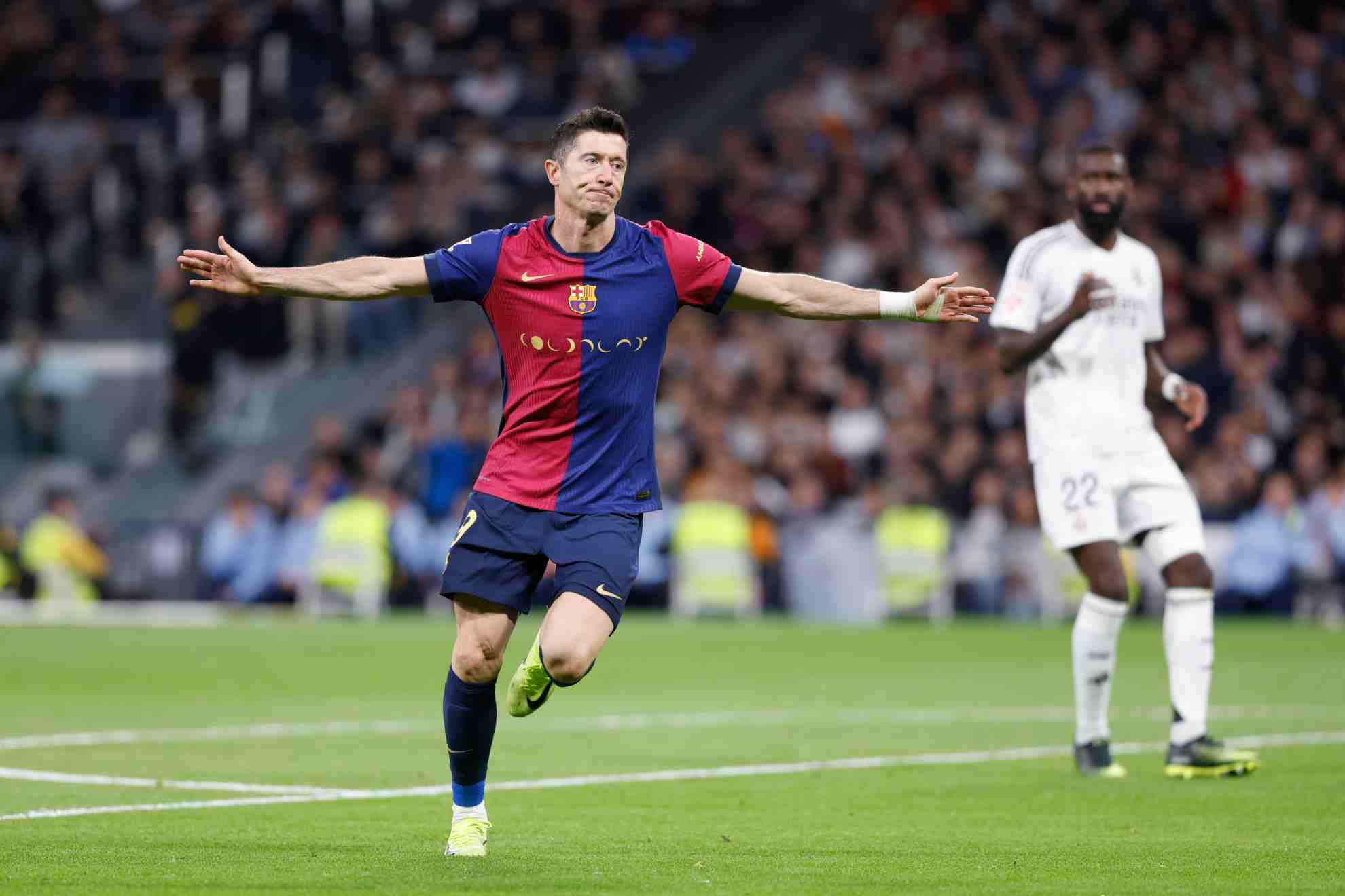 El Bernabéu catapulta a Lewandowski en el Pichichi