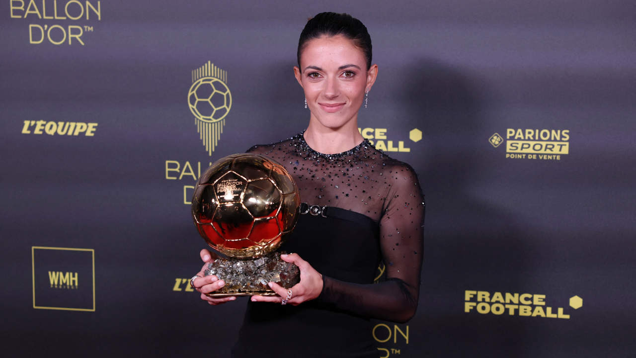 Atiana Bonmatí, with her first Balón de Oro in 2023