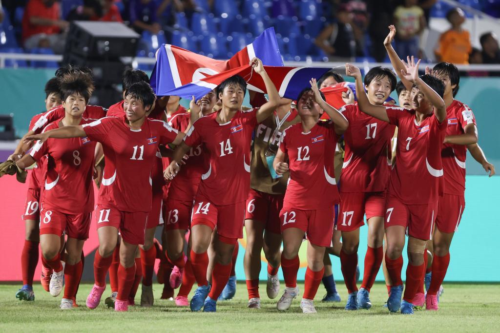 Las jugadoras de Corea del Norte celebran la conquista del Mundial Sub'17