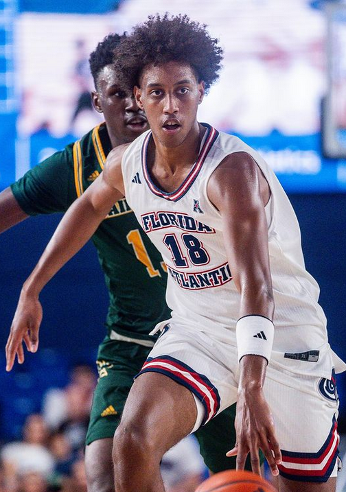 Baba Miller swapped Florida State for Florida Atlantic in the NCAA