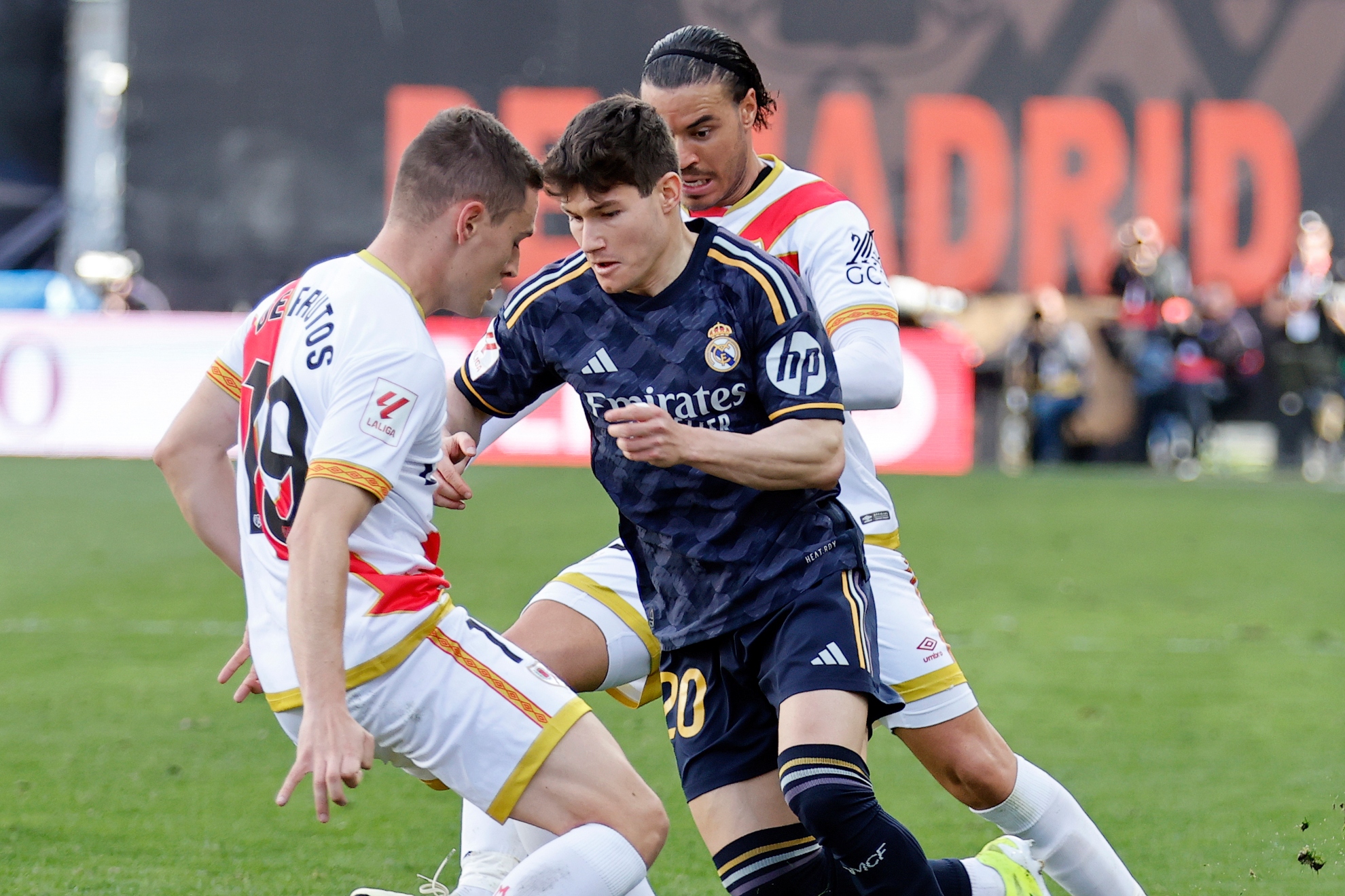 Fran García trata de irse de RDT y De Frutos la pasada temporada en Vallecas.