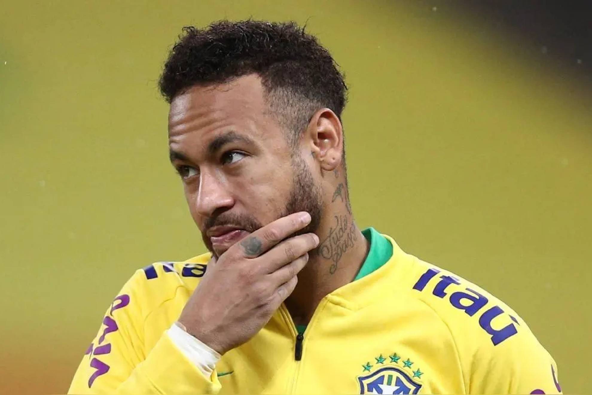 Neymar con la selección brasileña de fútbol.