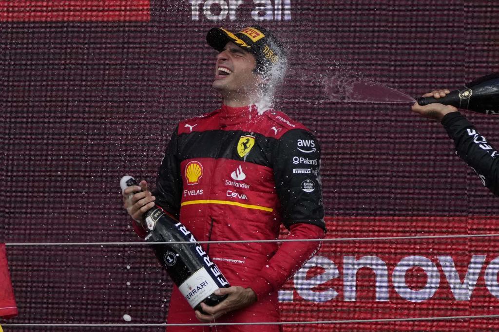 Carlos Sainz, con la victoria en Silverstone.