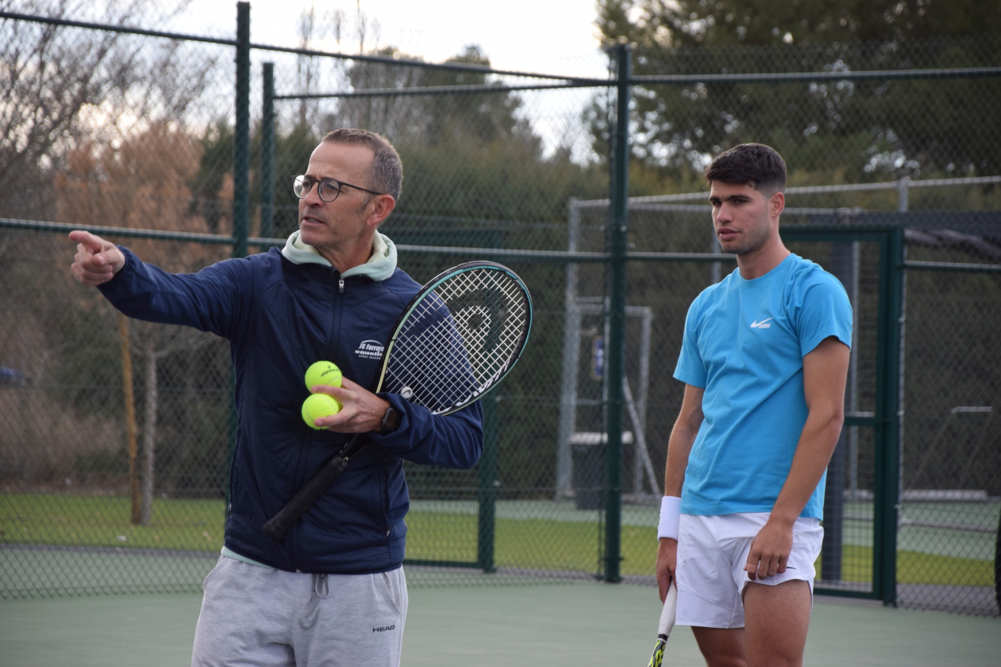 Samuel López y Carlos Alcaraz, en la última pretemporada