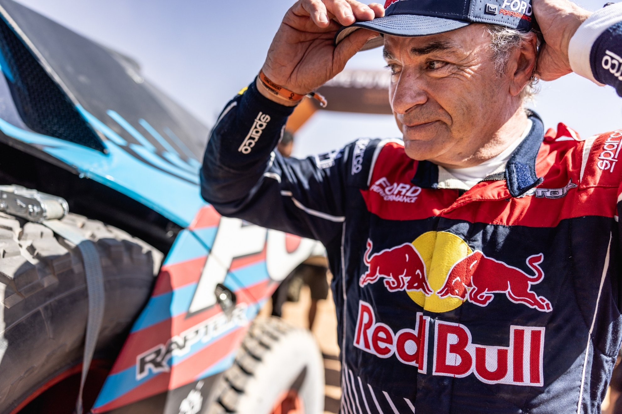 Carlos Sainz será el 'abanderado' de España en el Dakar.