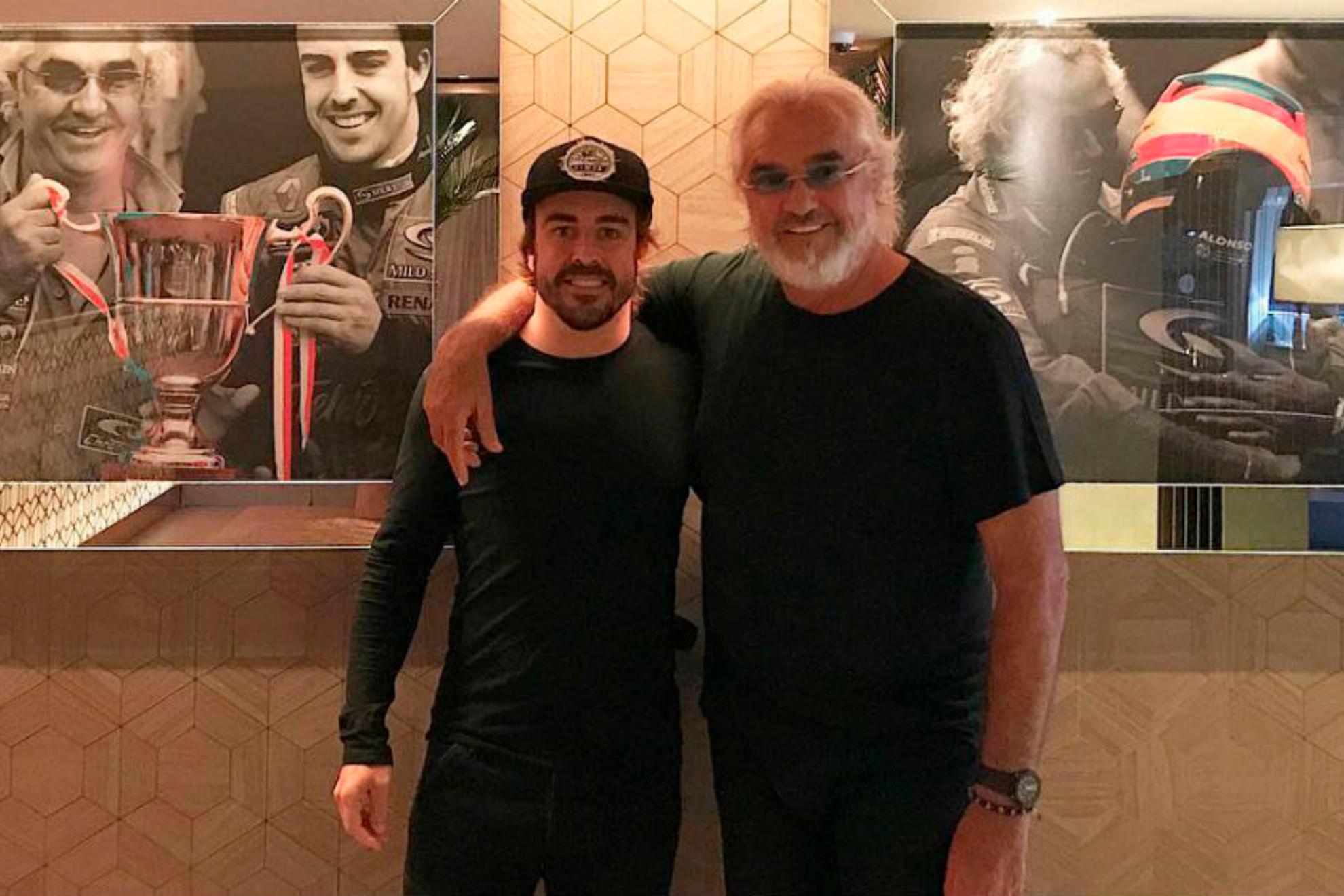 Fernando Alonso, junto a Flavio Briatore en Mónaco