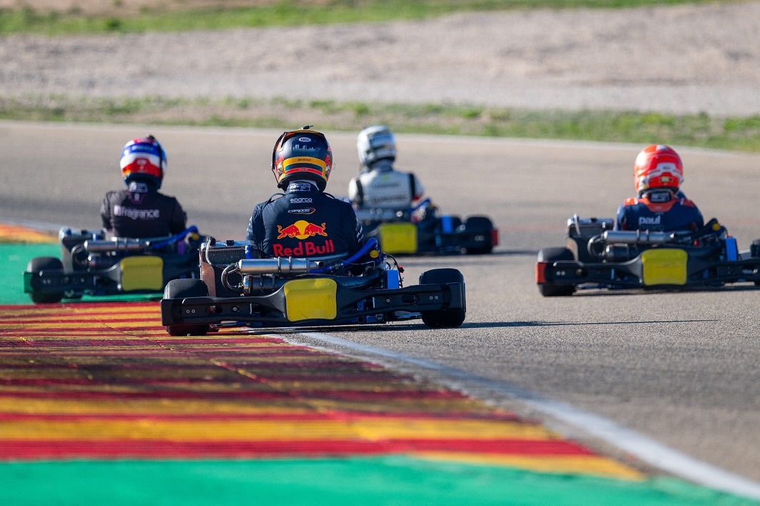 Carrera de Karts de pilotos de la A14 Management