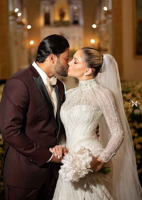 La boda religiosa del futbolista Hulk con Camila Angelo