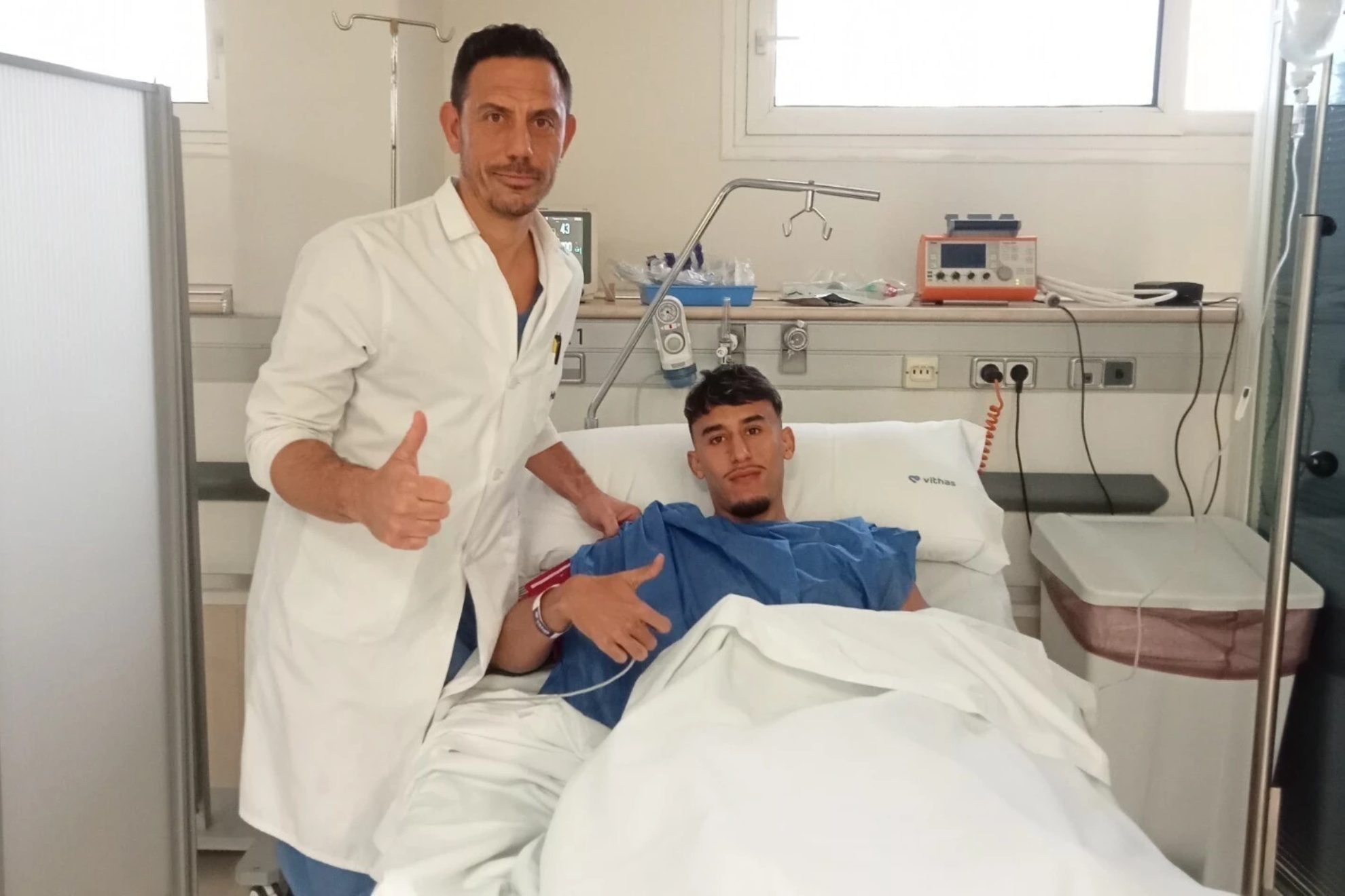 Rachad, operado con éxito de su lesión de menisco