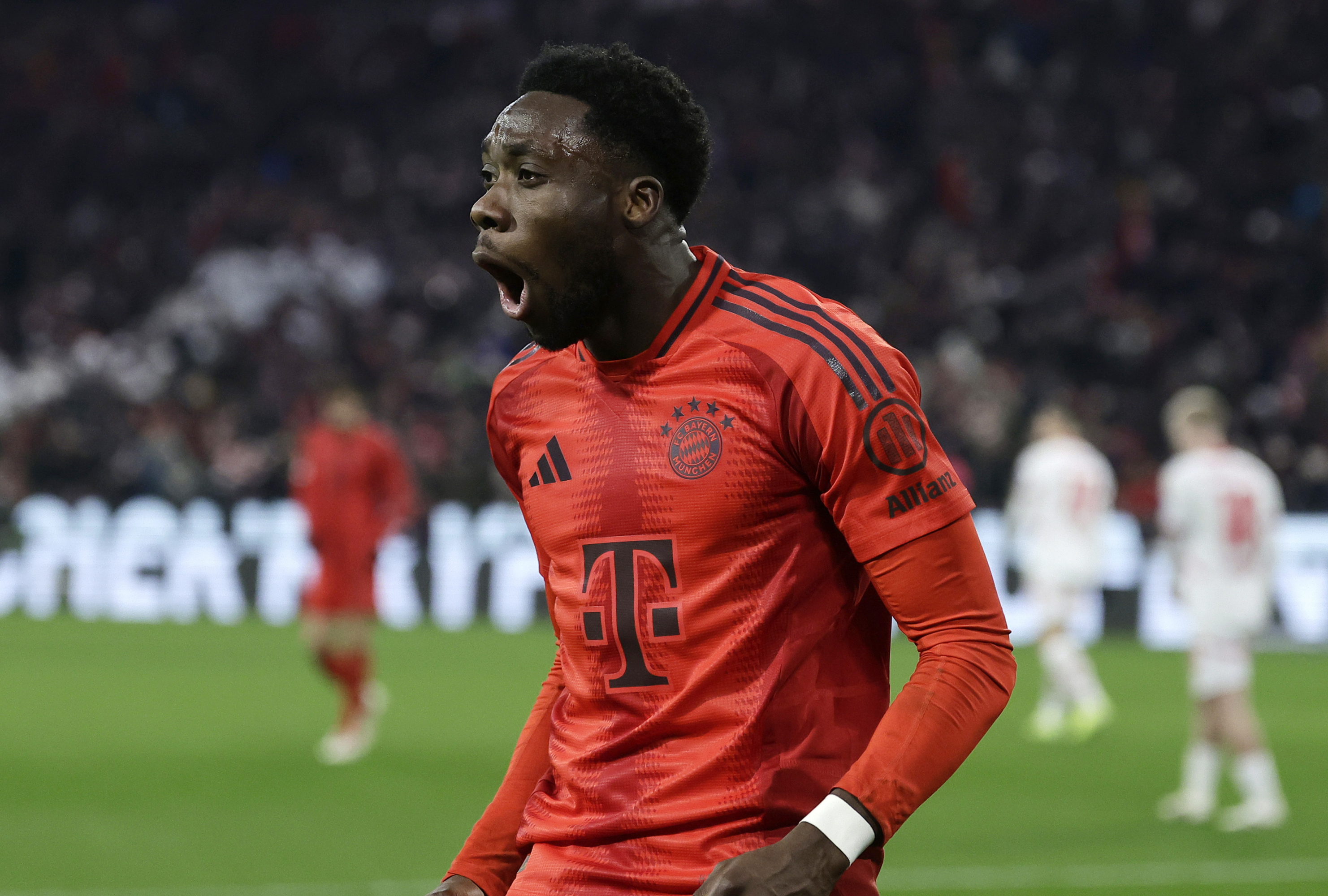 Alphonso Davies, en un partido del Bayern ante el RB Leipzig.