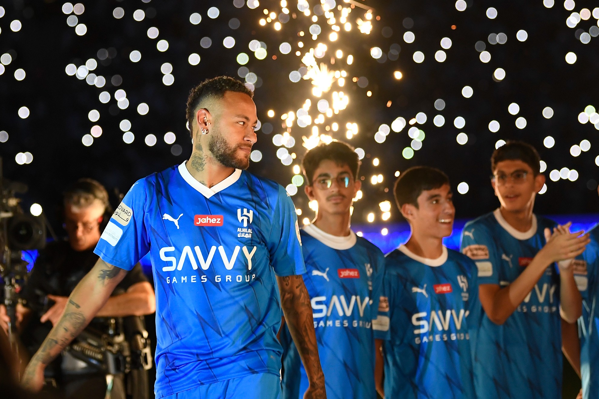 Neymar, en el momento de su presentación con el Al Hilal.