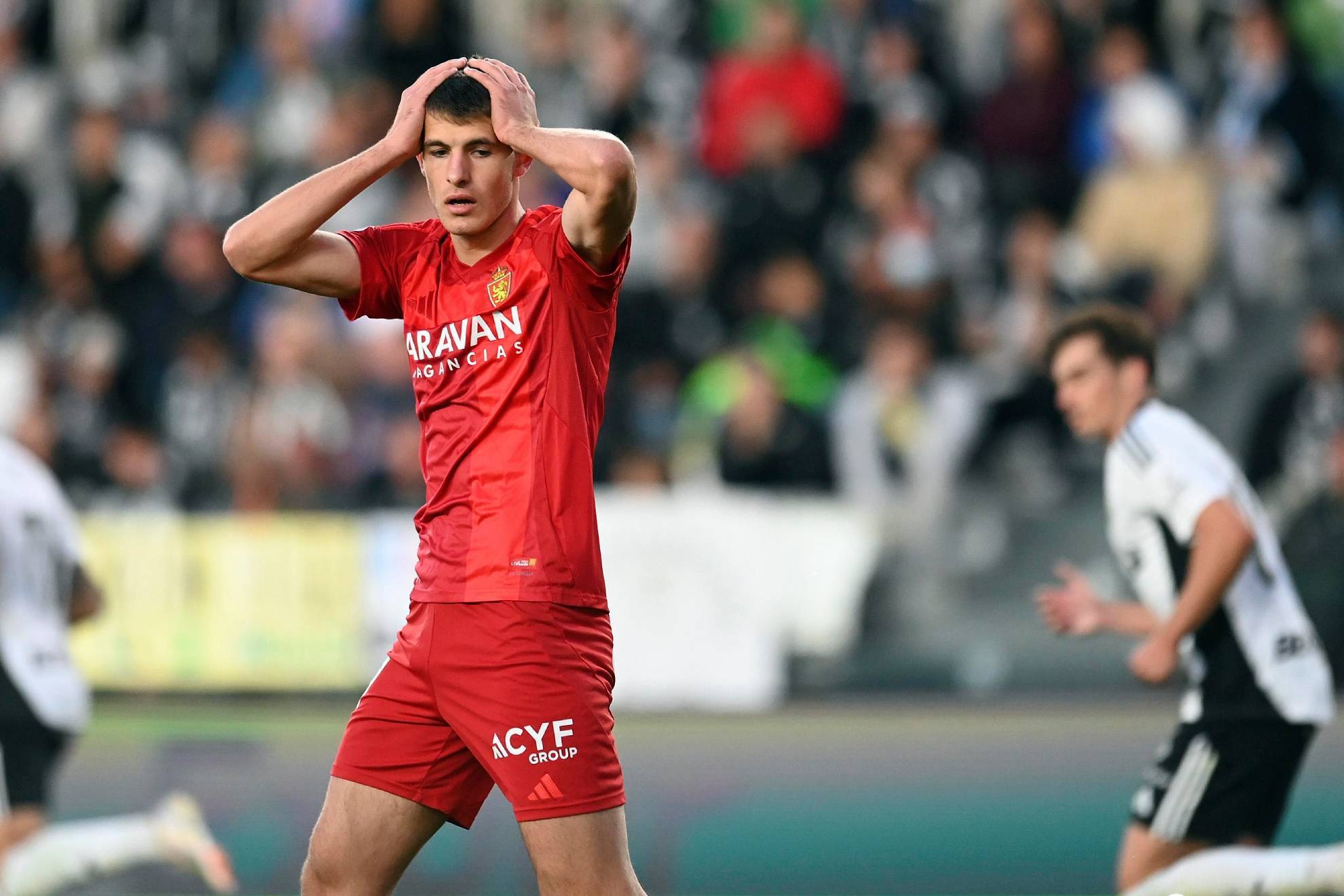 Basdar Bazdar regresa... y vuelve a parar | Marca