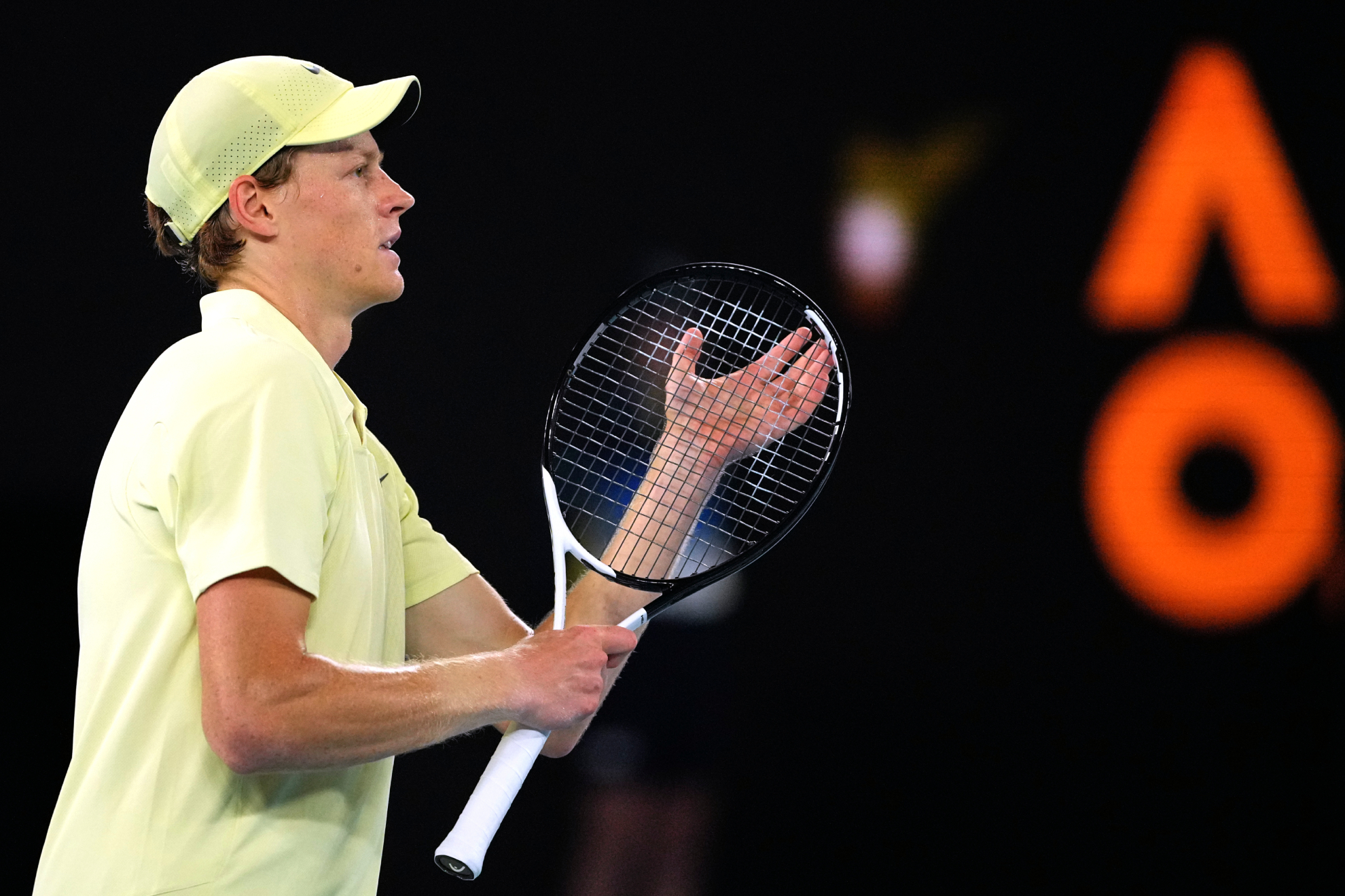 Jannik Sinner tras vencer a Alex de Miñaur en su partido de cuartos de final del Open de Australia.