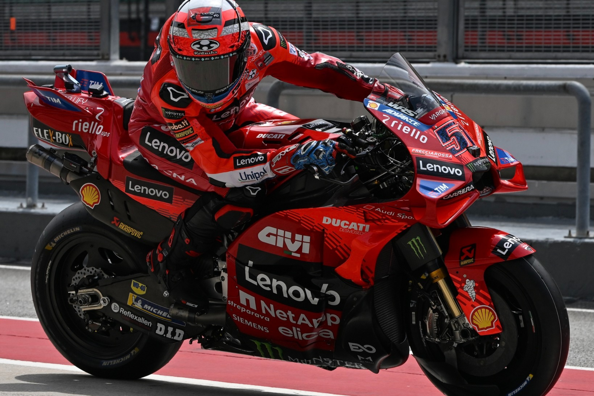Michele Pirro, en el Shakedown de MotoGP en Sepang.