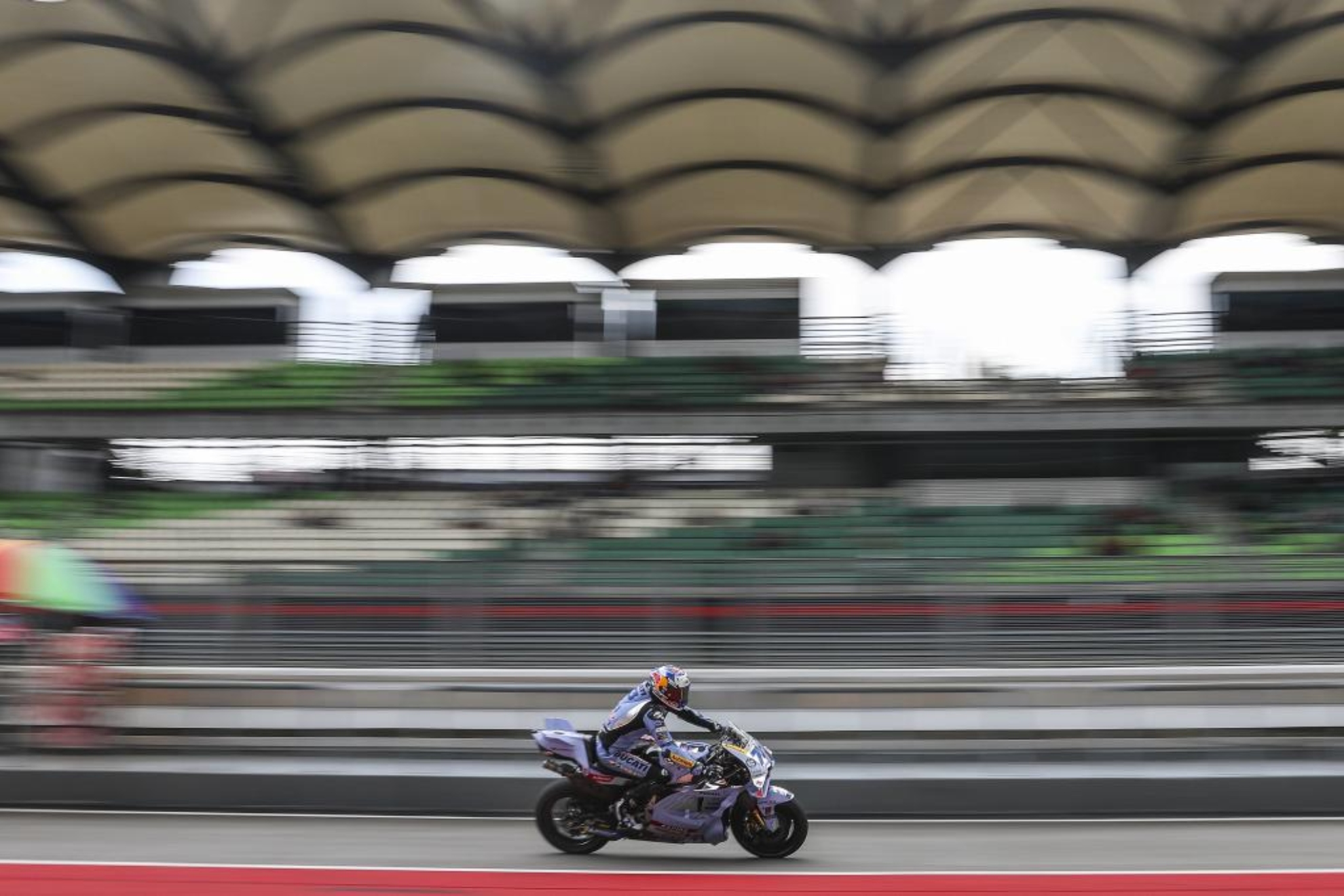 Álex Márquez, en el test de Sepang.