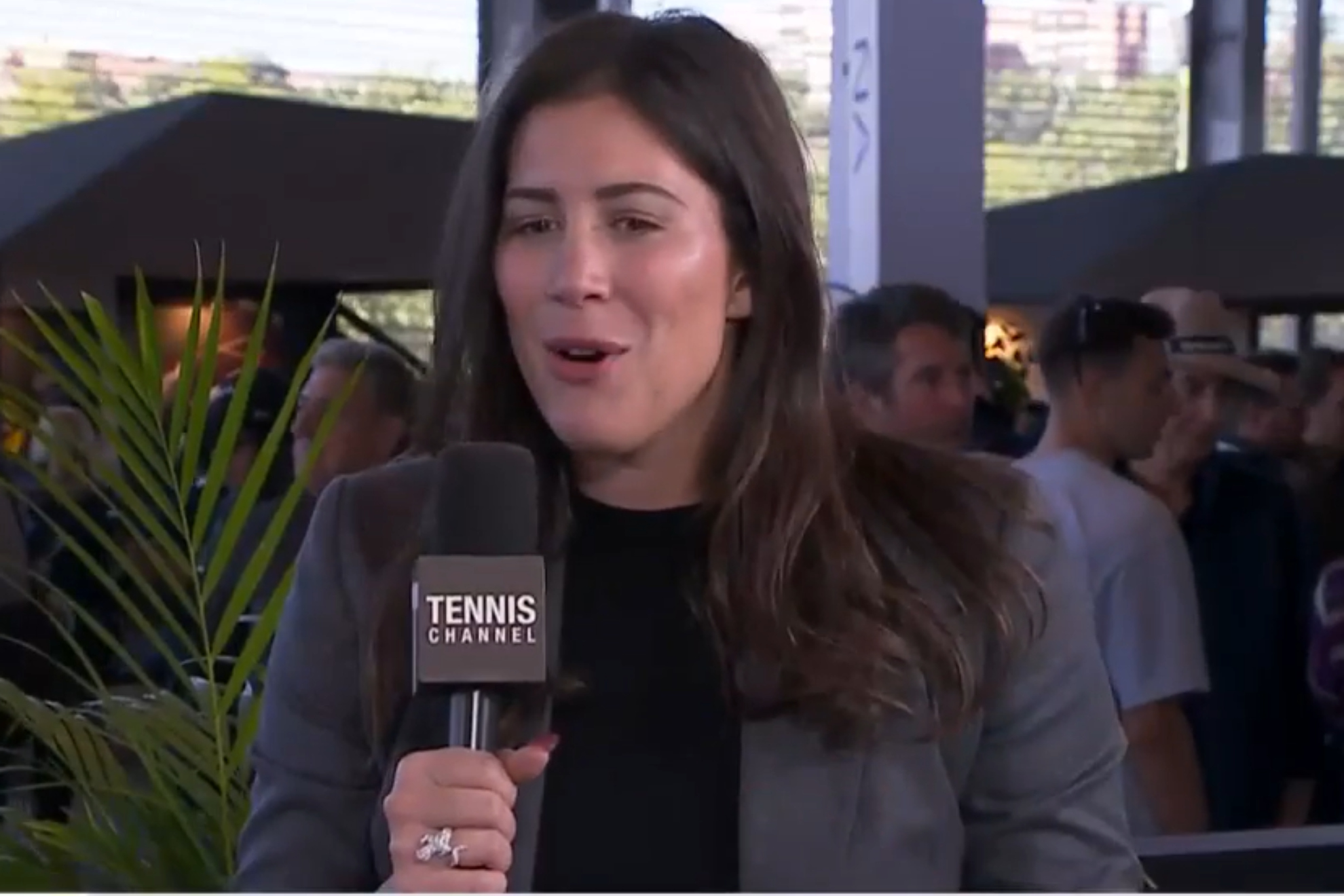 Garbiñe Muguruza, como comentarista de Tennis Channel.