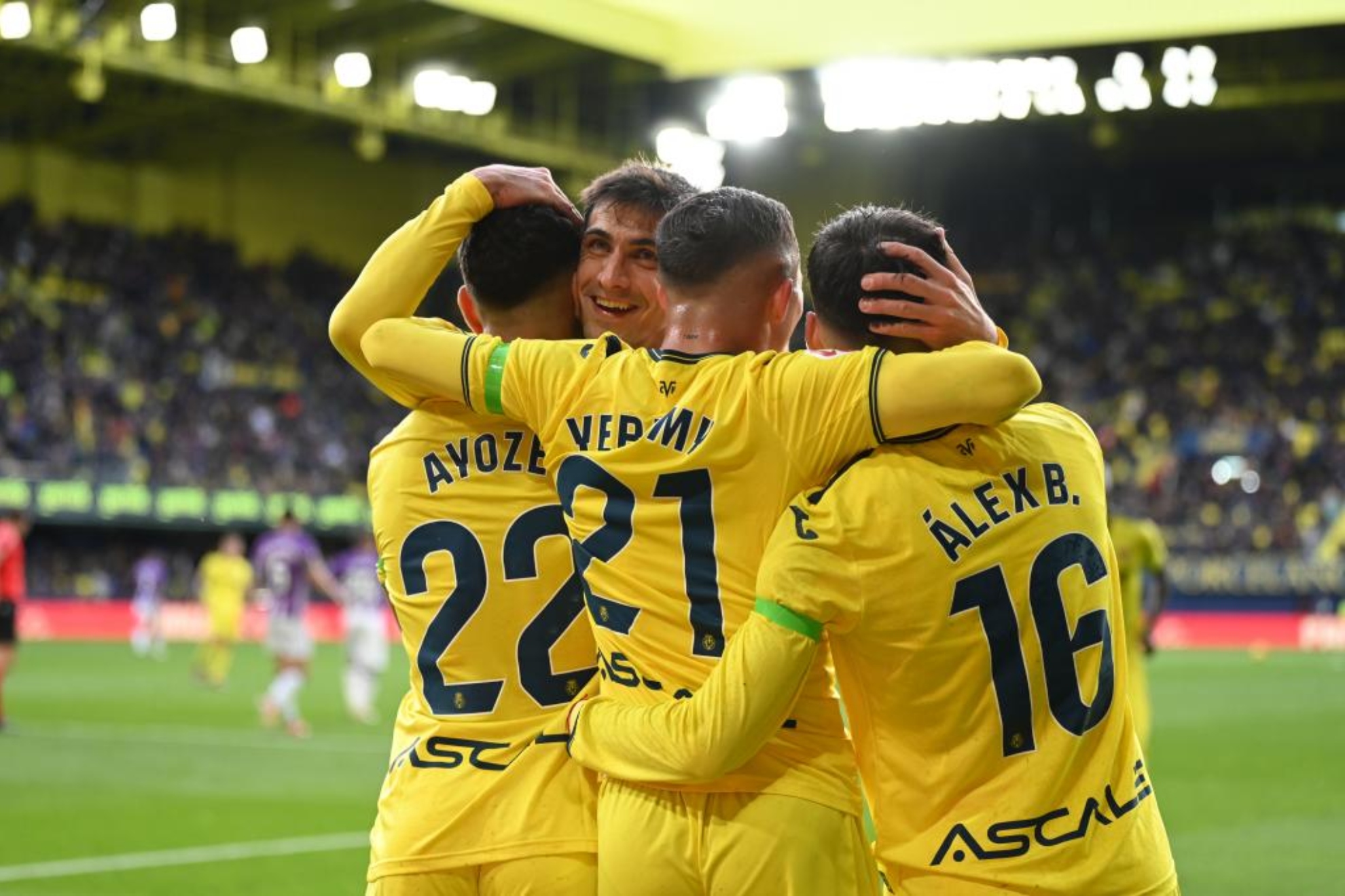 El Villarreal CF celebrando un gol
