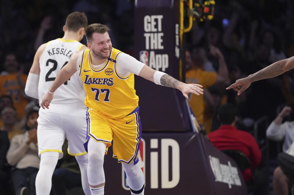 Las mejores imágenes del debut de Luka Doncic con Los Angeles Lakers