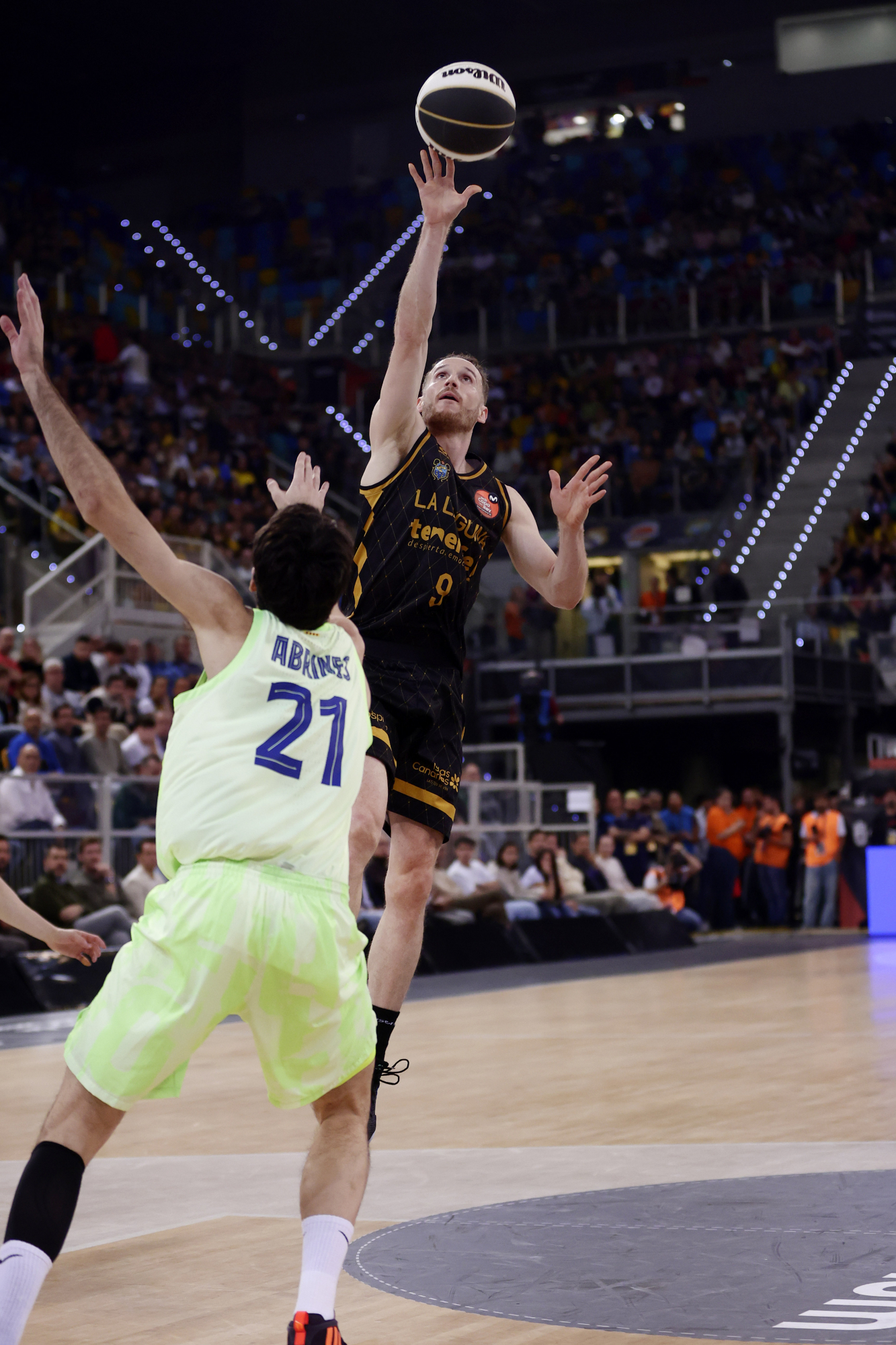 Marcelinho‌ Lanza.