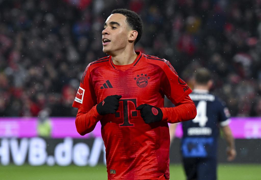 Jamal Musiala, durante un encuentro con el Bayern Múnich esta temporada.