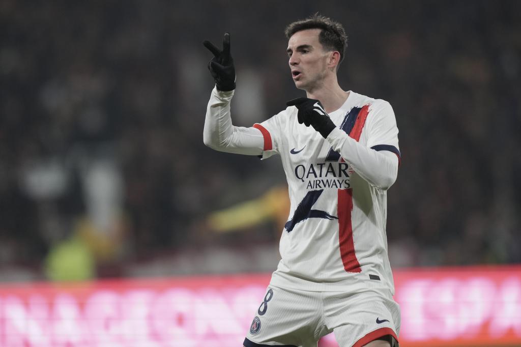 Fabián Ruiz con el PSG